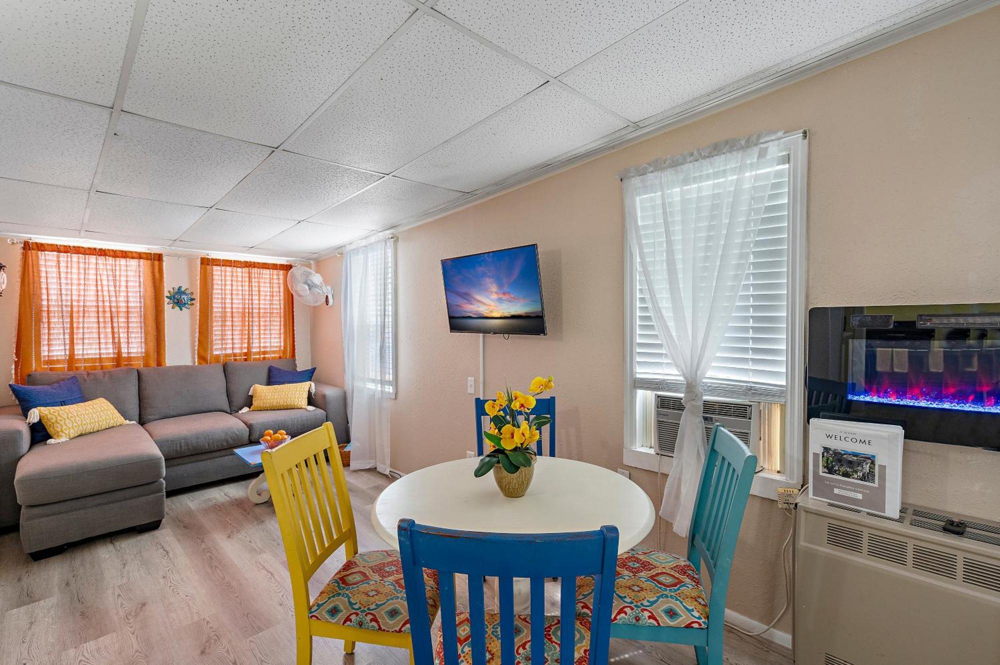 Little Pineapple Cottage St. Petersburg Luaran gambar