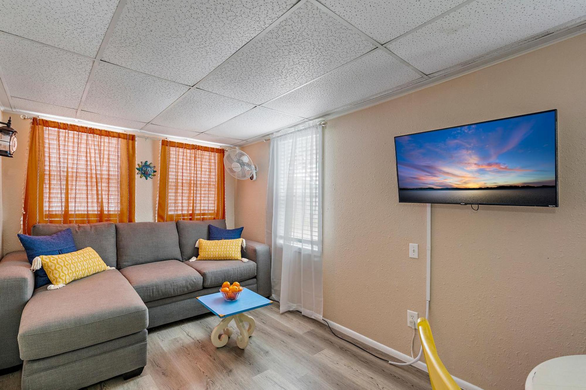 Little Pineapple Cottage St. Petersburg Luaran gambar